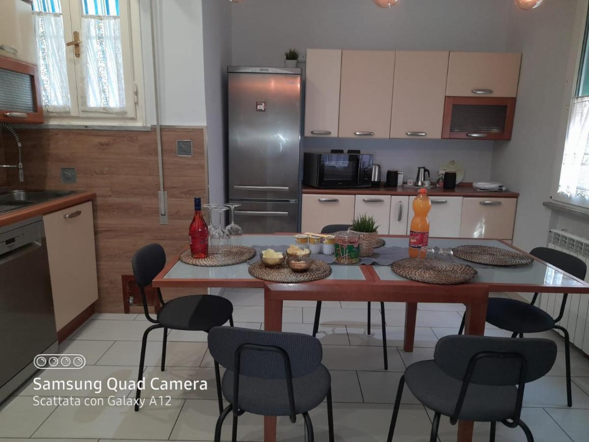 La Casa Di Debby Parcheggio Wi-Fi , Aria Condizionata Gratuiti Apartment Capannori Exterior foto